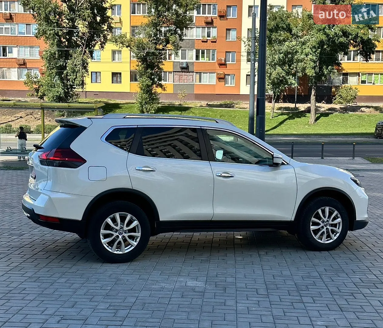 2018 Nissan Rogue - мініатюра 9