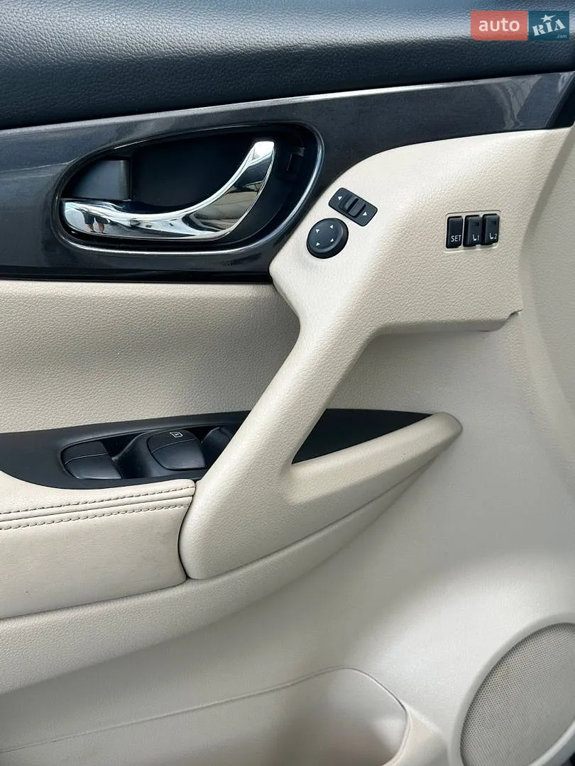 2018 Nissan Rogue - мініатюра 16