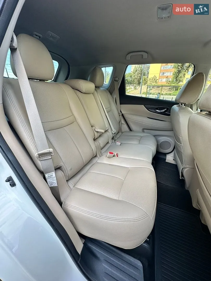 2018 Nissan Rogue - мініатюра 24