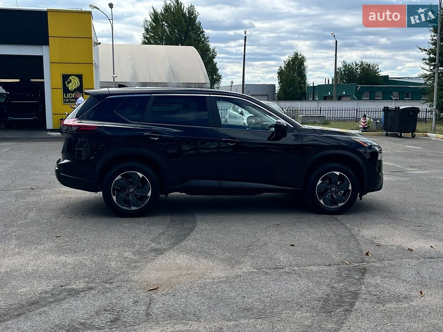 2025 Nissan Rogue - мініатюра 33