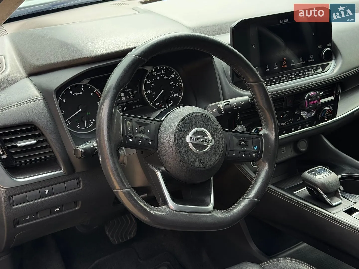 2020 Nissan Rogue - мініатюра 31