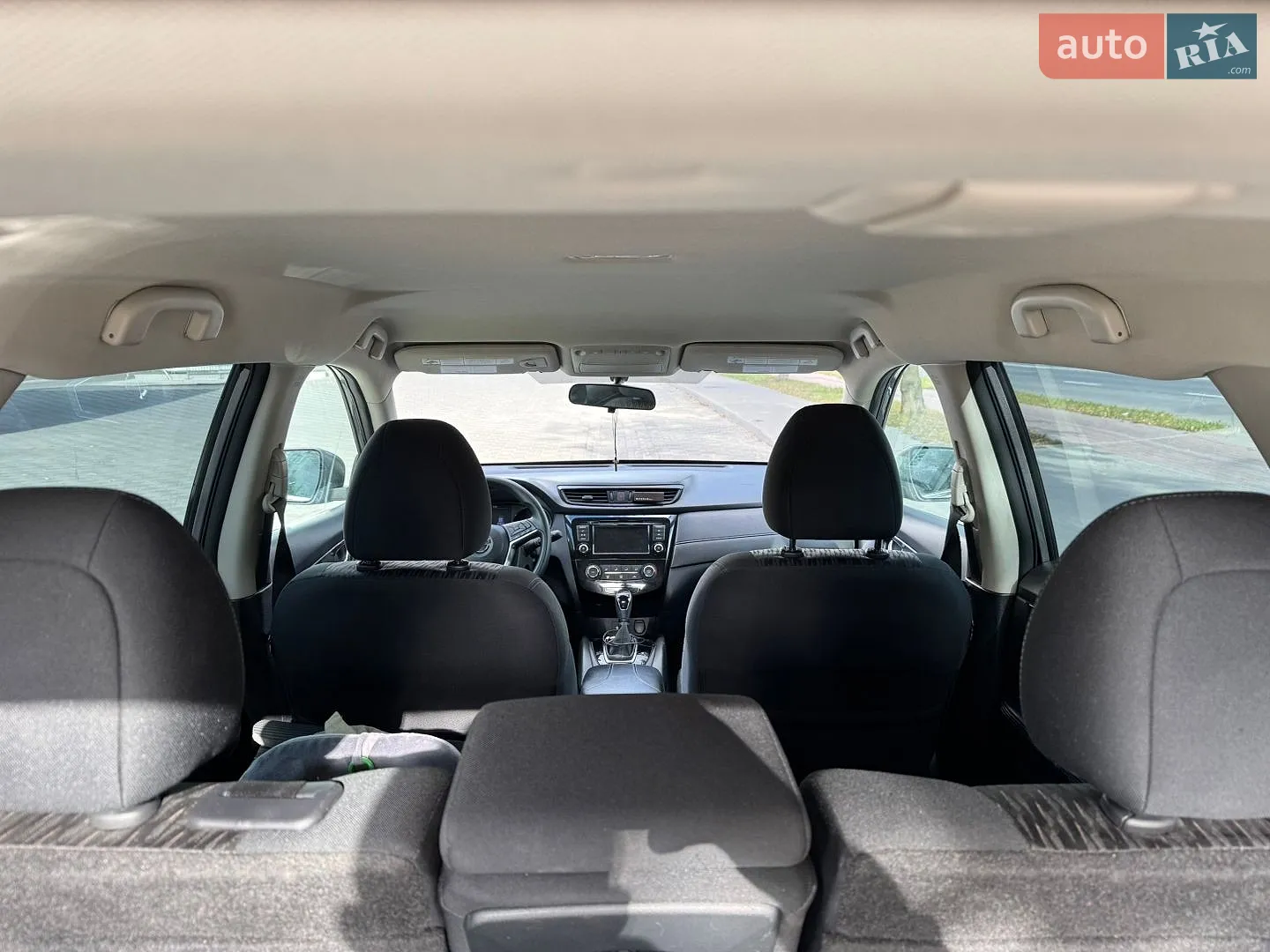 2018 Nissan Rogue - мініатюра 10