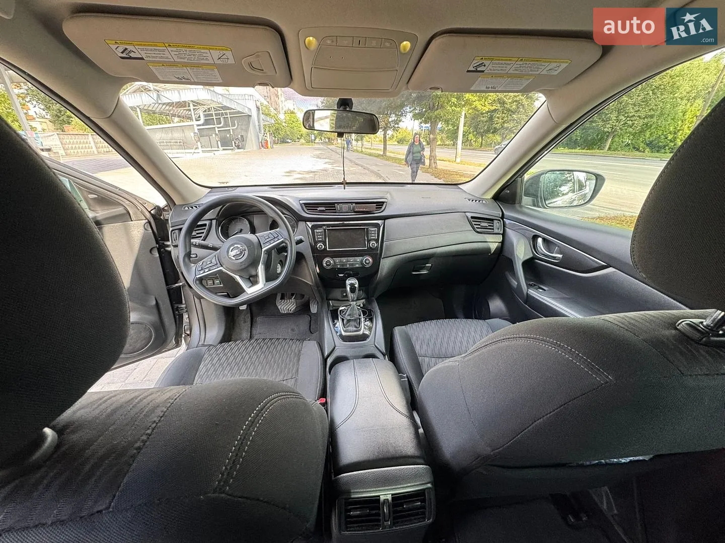 2018 Nissan Rogue - мініатюра 12