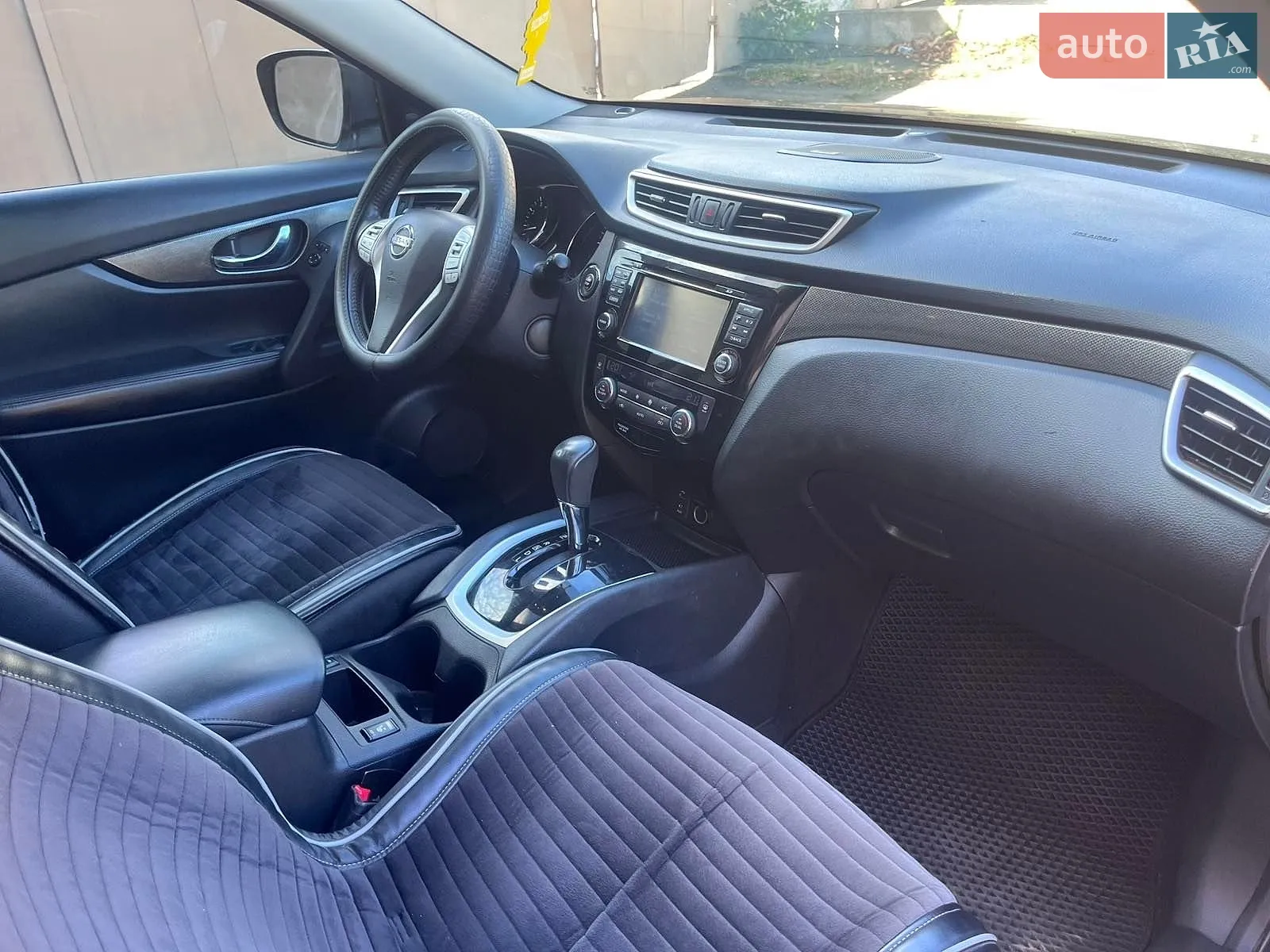 2016 Nissan Rogue - мініатюра 29