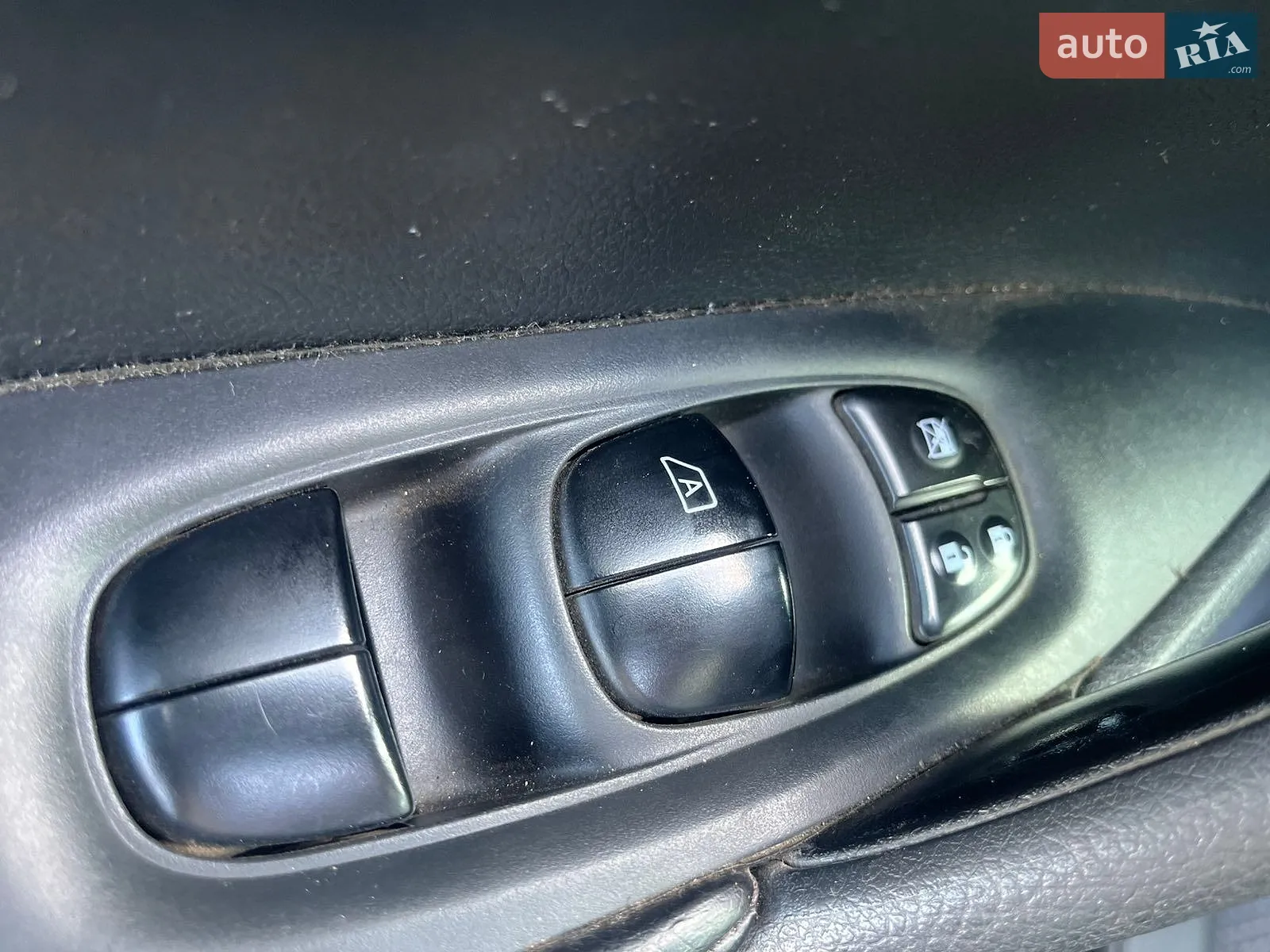 2016 Nissan Rogue - мініатюра 46