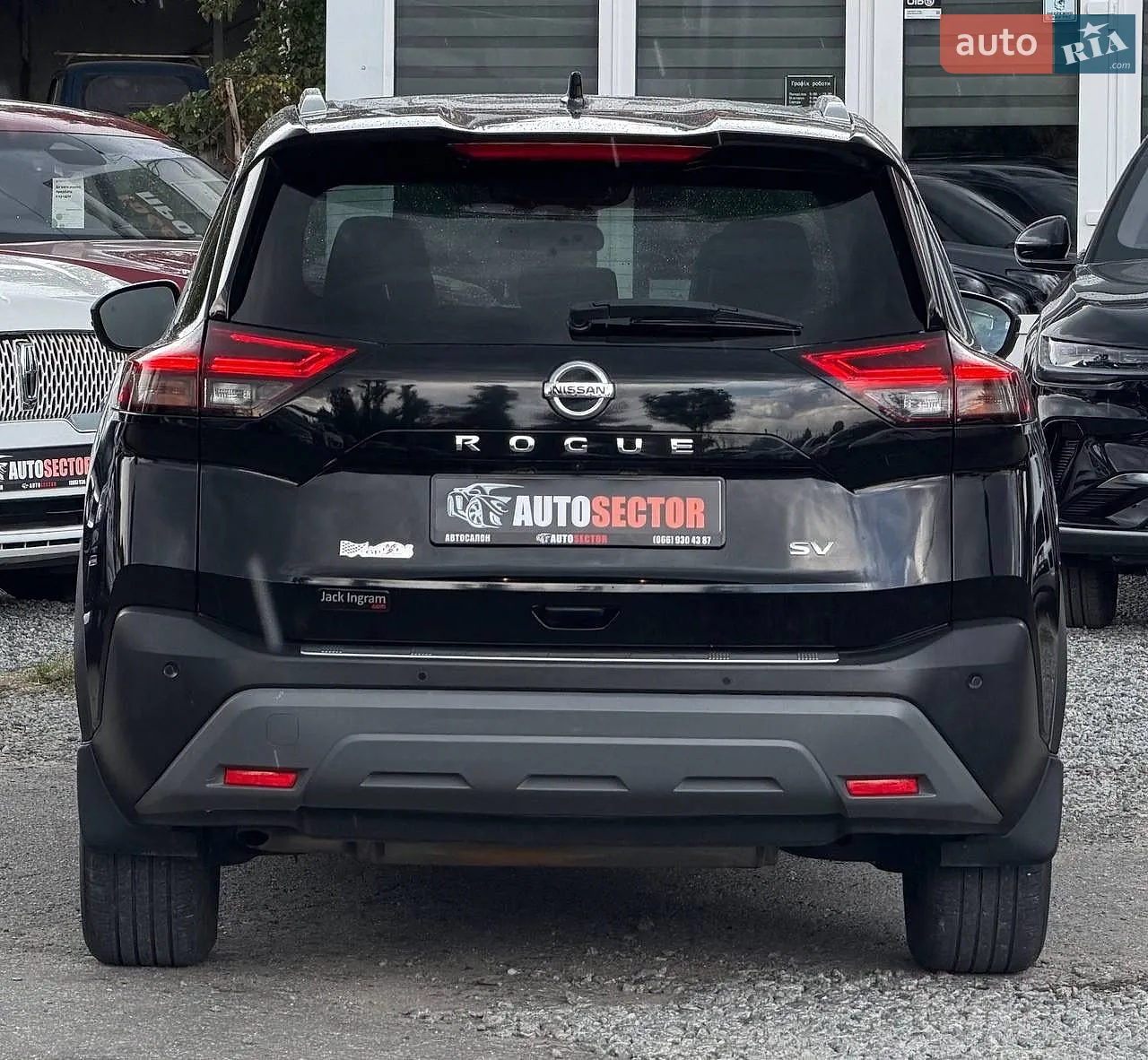 2021 Nissan Rogue - мініатюра 15