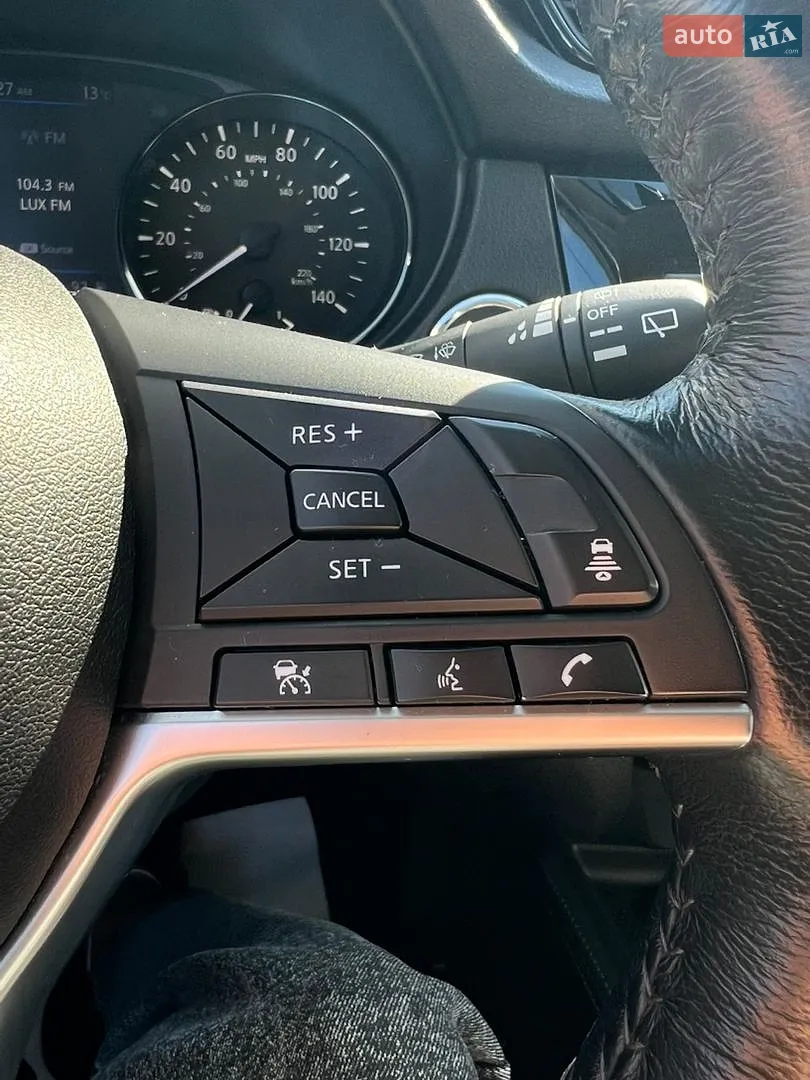 2017 Nissan Rogue - мініатюра 36