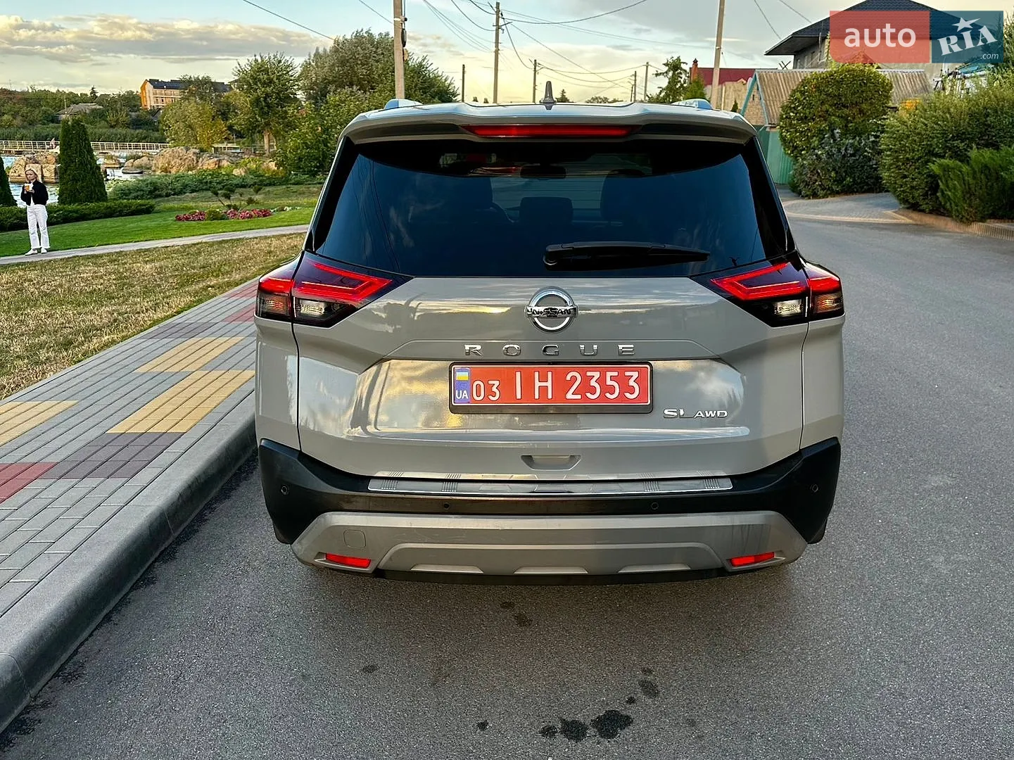 2021 Nissan Rogue - мініатюра 8