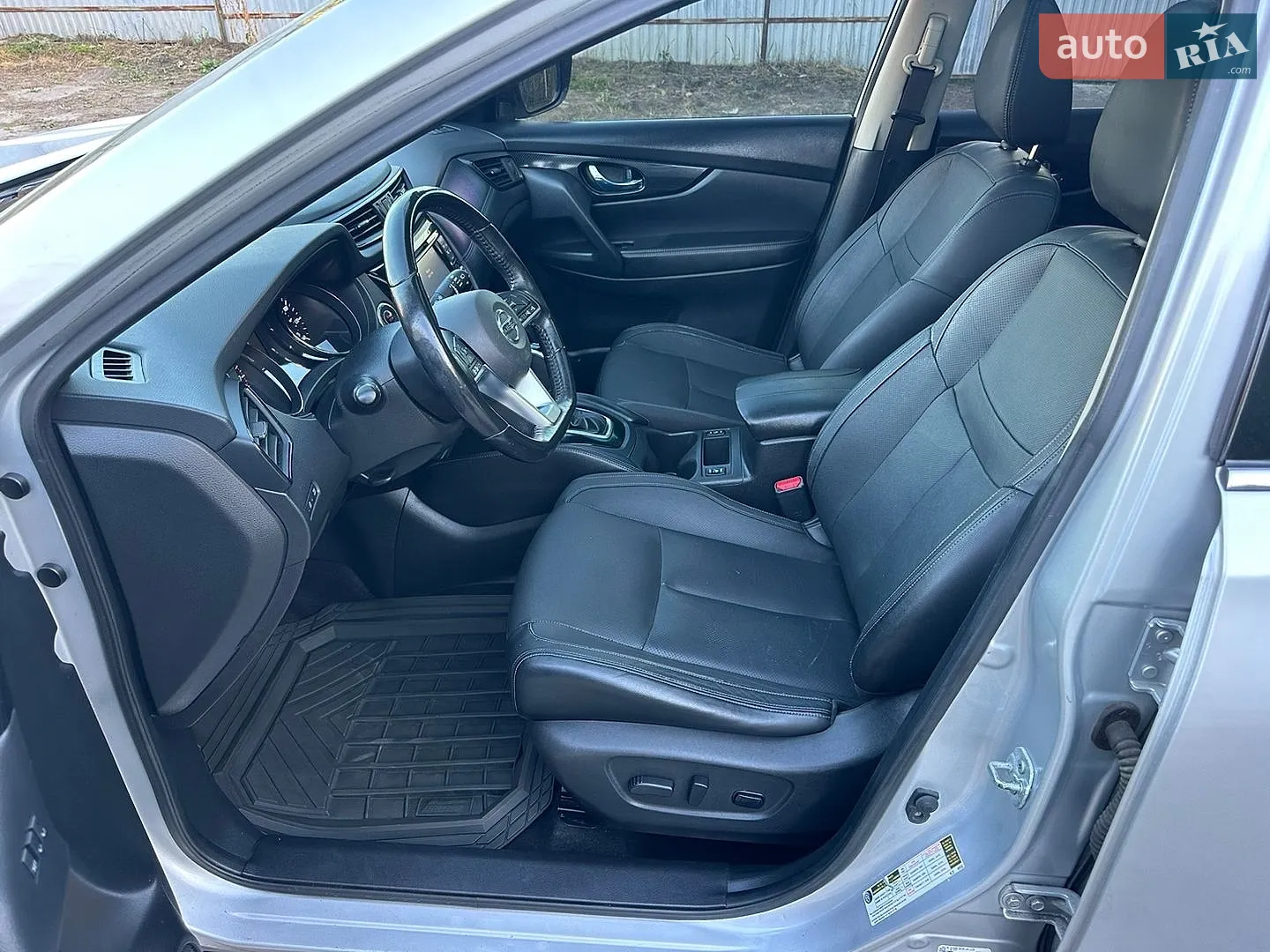 2017 Nissan Rogue - мініатюра 13