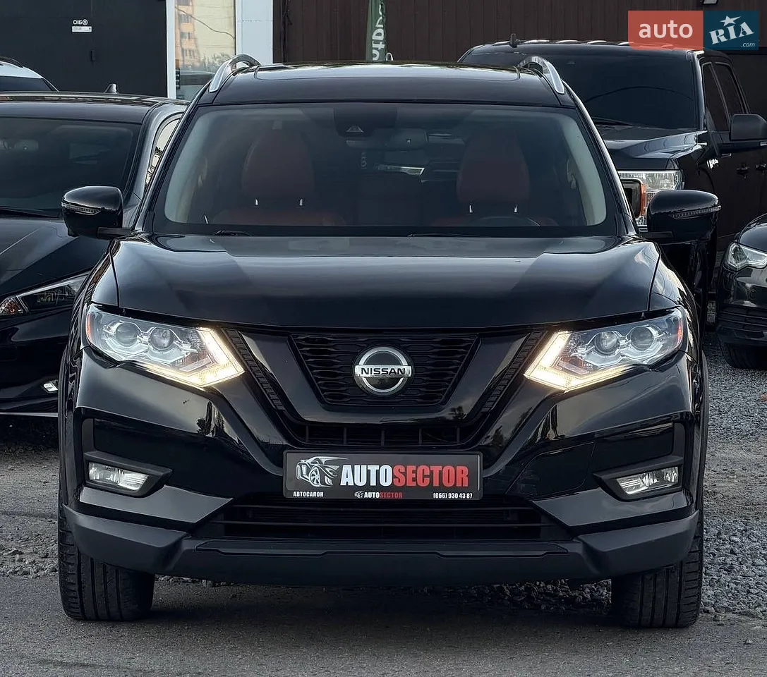 Позашляховик / Кросовер Nissan Rogue 2018 в Харкові фото 3