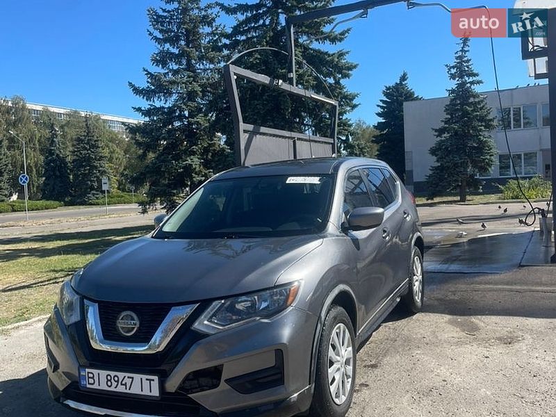 Внедорожник / Кроссовер Nissan Rogue 2018 в Лубнах