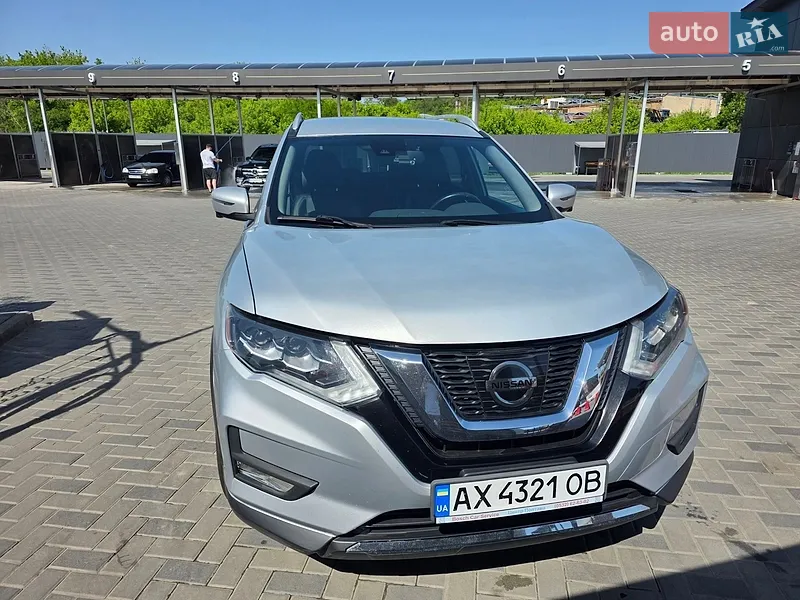 Nissan Rogue