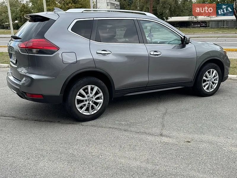 Nissan Rogue