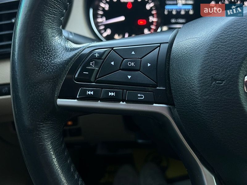 Позашляховик / Кросовер Nissan Rogue 2017 в Івано-Франківську фото 12 Позашляховик / Кросовер Nissan Rogue 2017 в Івано-Франківську