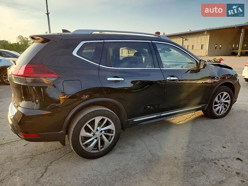 Nissan Rogue