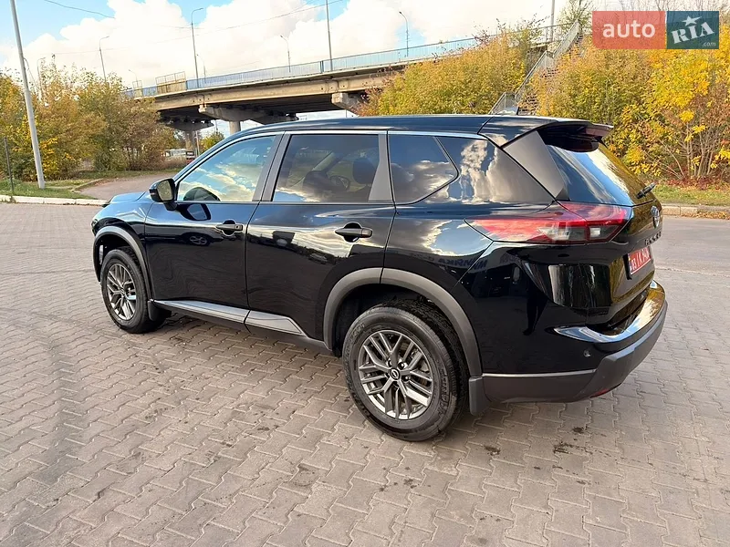 Nissan Rogue
