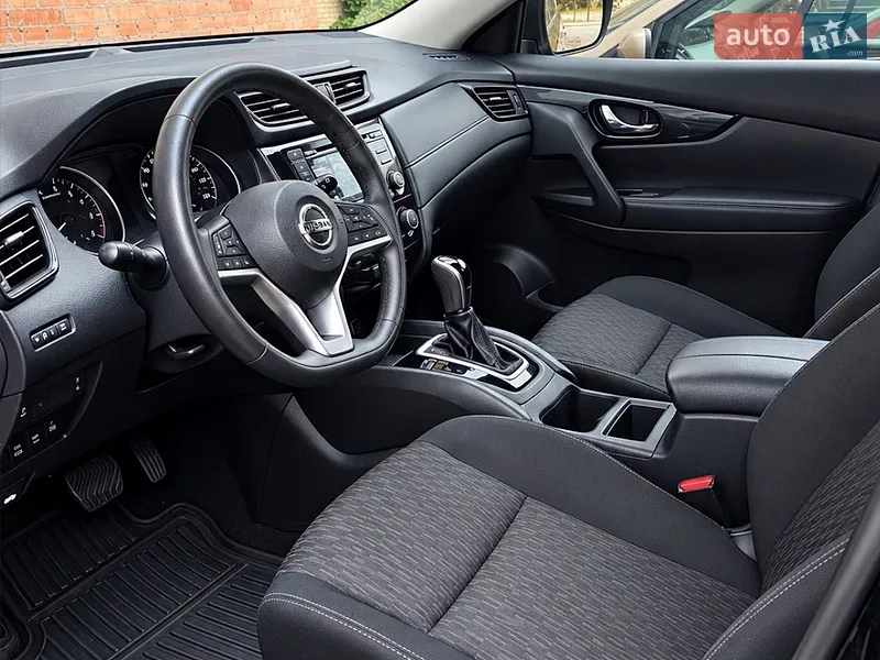 Nissan Rogue