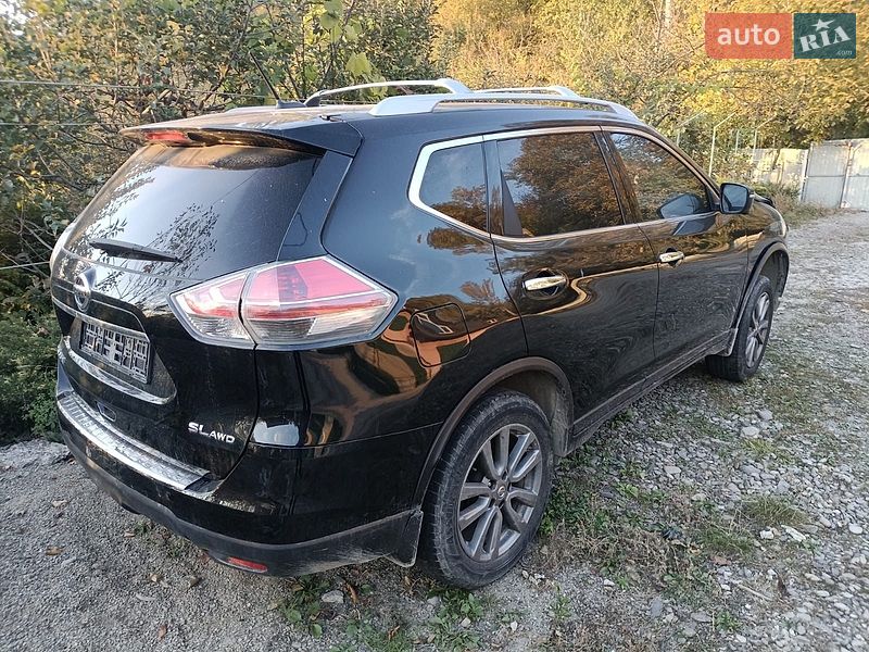 Позашляховик / Кросовер Nissan Rogue 2014 в Снятині