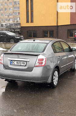 Седан Nissan Sentra 2011 в Львове