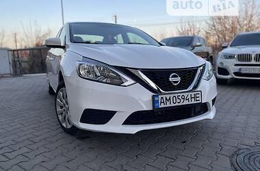 Седан Nissan Sentra 2018 в Житомире