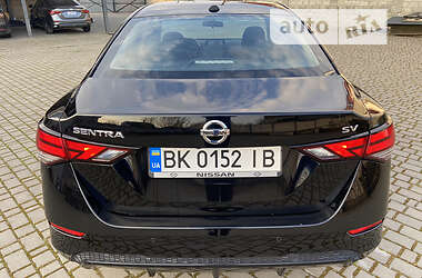 Седан Nissan Sentra 2020 в 