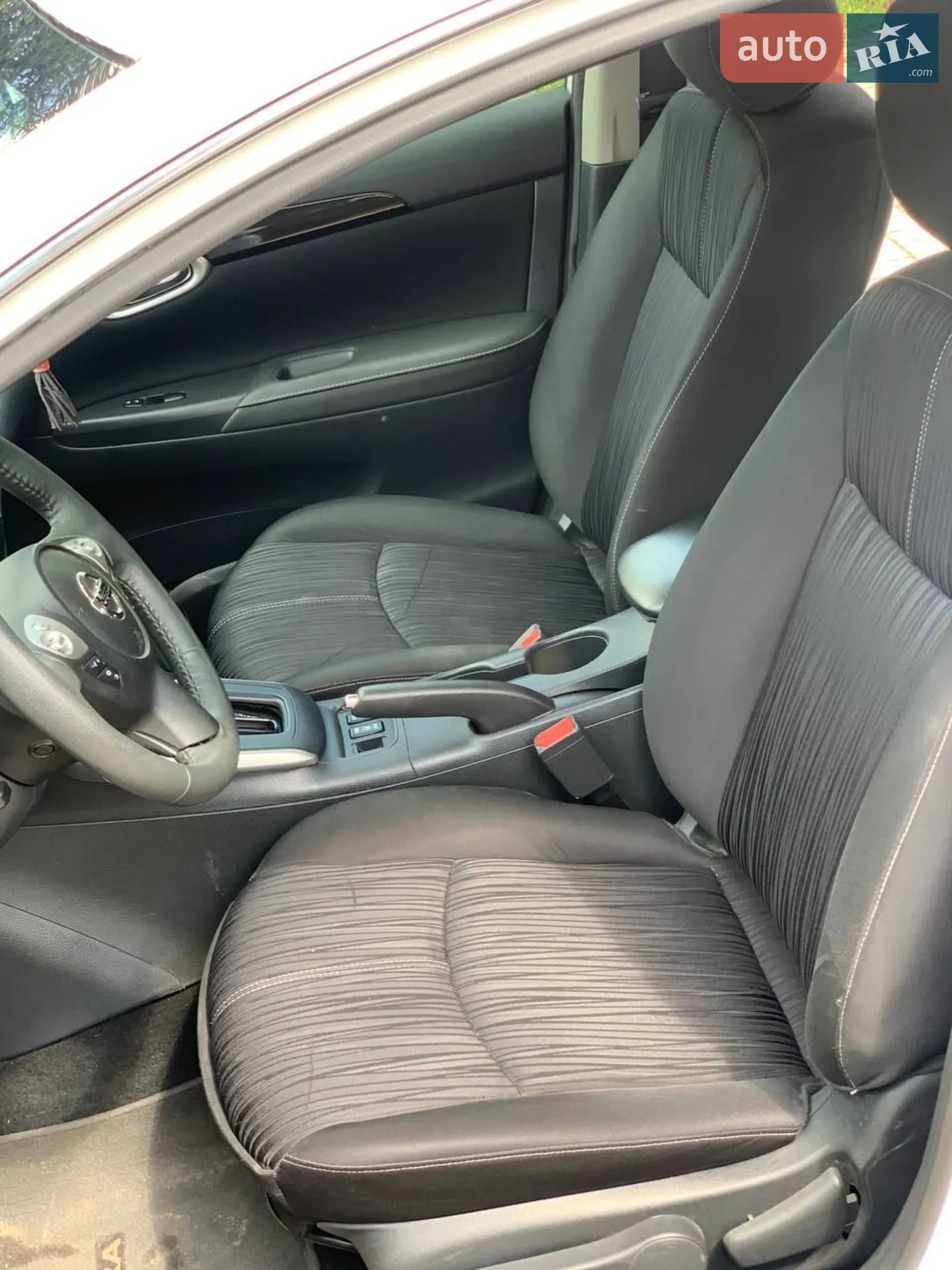 2017 Nissan Sentra - мініатюра 9