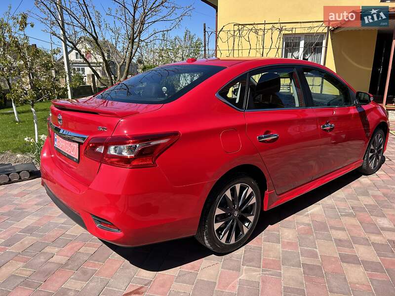 Седан Nissan Sentra 2016 в Луцьку