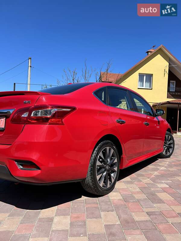 Седан Nissan Sentra 2016 в Луцьку