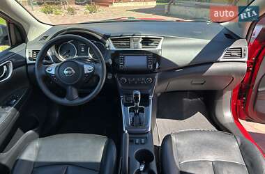 Седан Nissan Sentra 2016 в Луцьку