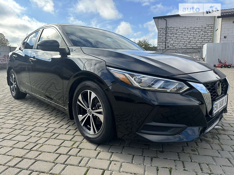 Седан Nissan Sentra 2020 в 