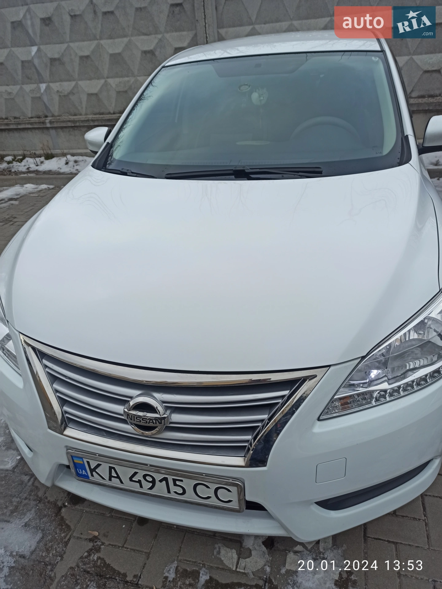 2015 Nissan Sentra - фото 1