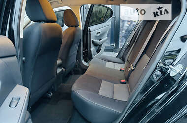 Седан Nissan Sentra 2020 в 