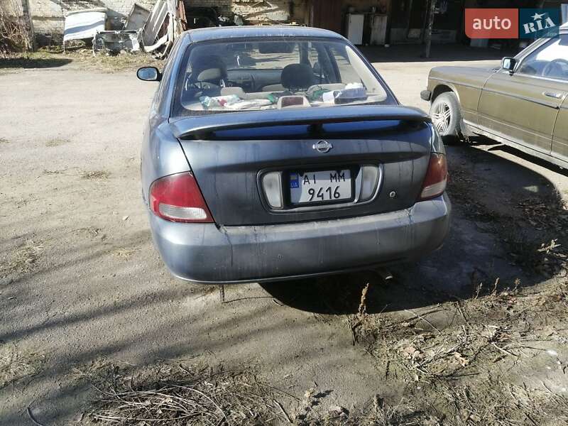 Седан Nissan Sentra 2000 в Білій Церкві