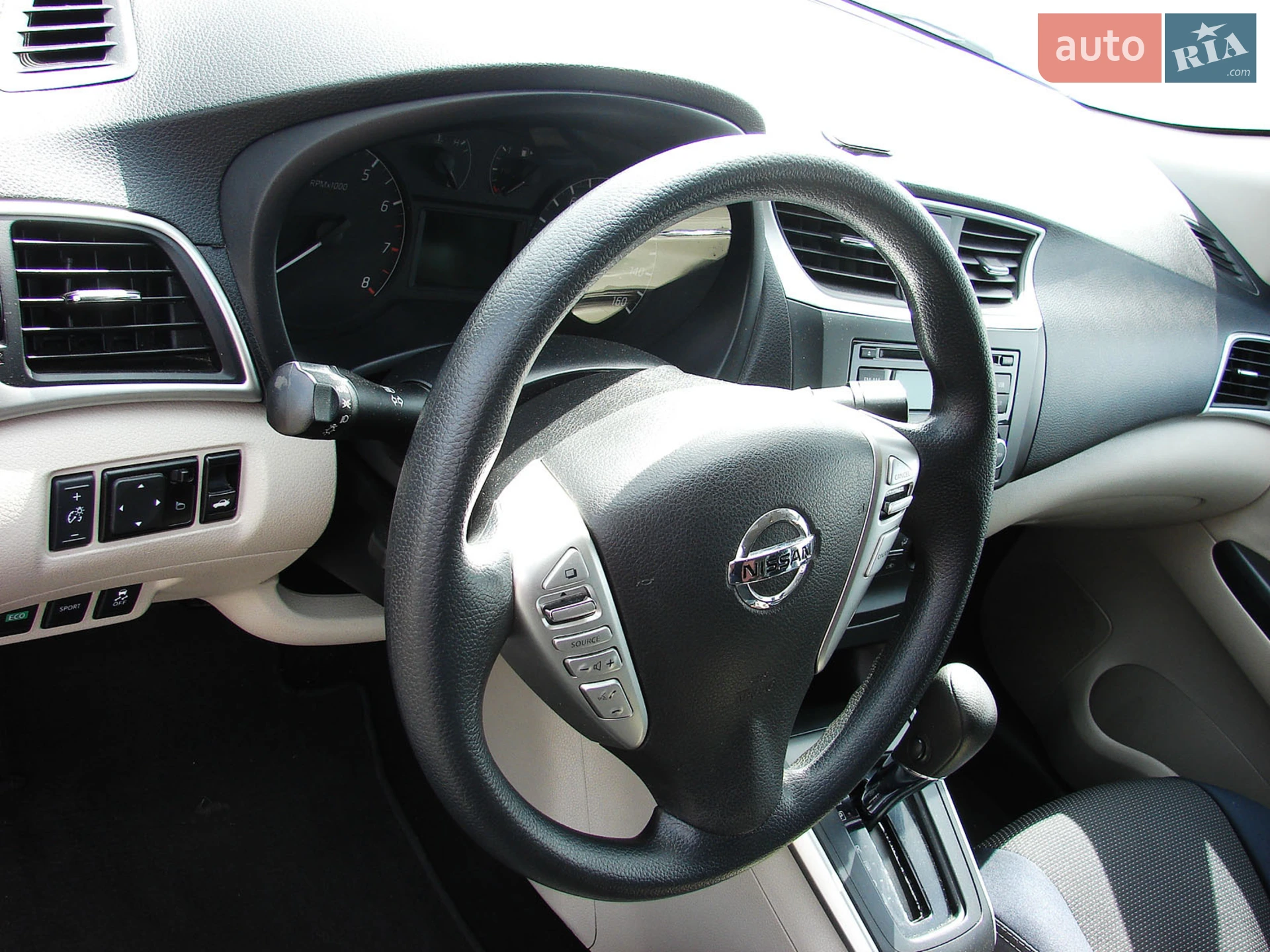 2016 Nissan Sentra - мініатюра 9