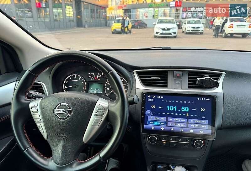 Седан Nissan Sentra 2017 в Харкові