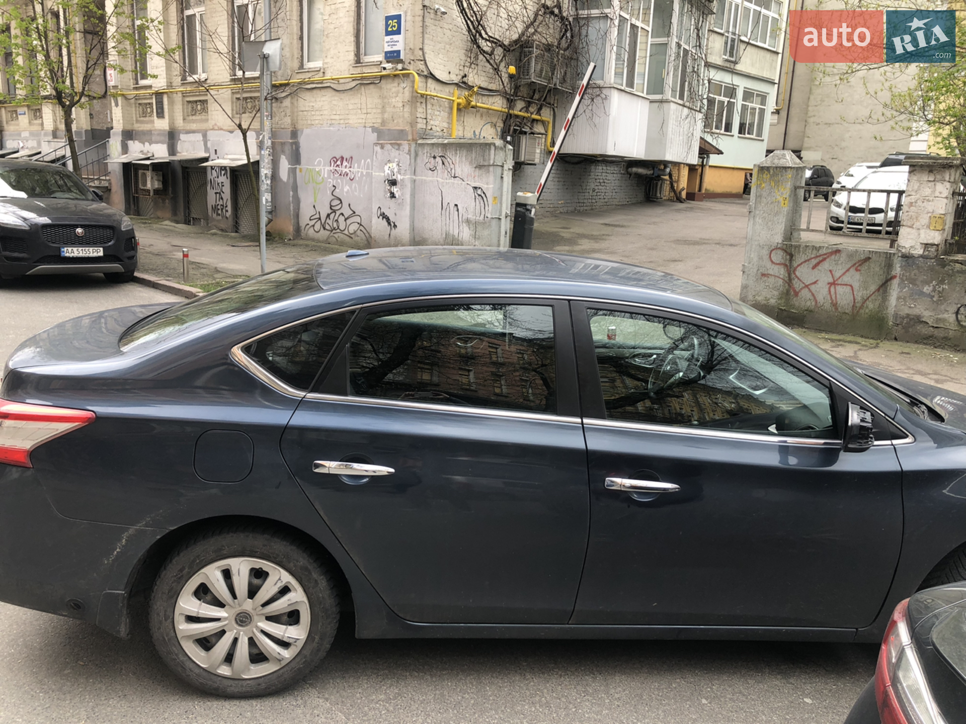 2015 Nissan Sentra - мініатюра 5