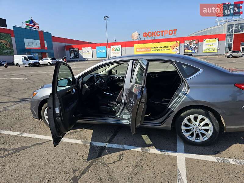 Седан Nissan Sentra 2018 в Рівному фото 10 Седан Nissan Sentra 2018 в Рівному