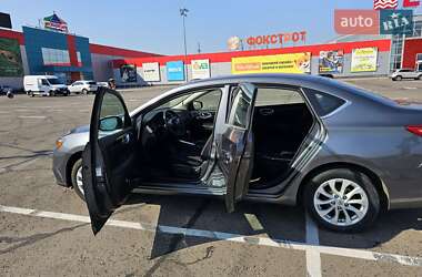 Седан Nissan Sentra 2018 в 