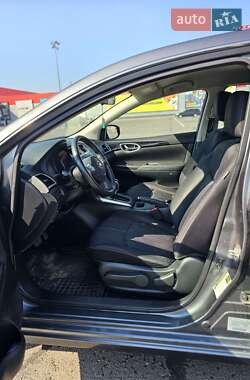 Седан Nissan Sentra 2018 в 