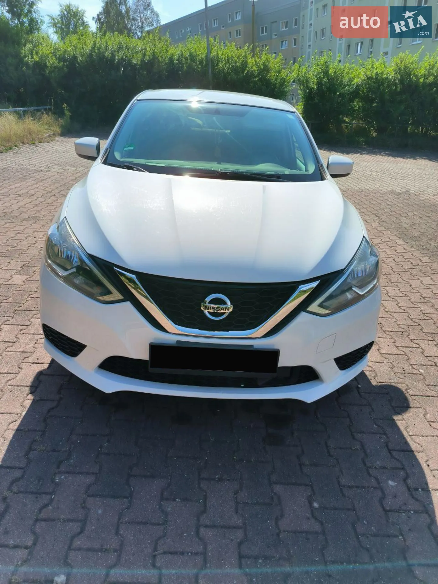 2017 Nissan Sentra - мініатюра 2