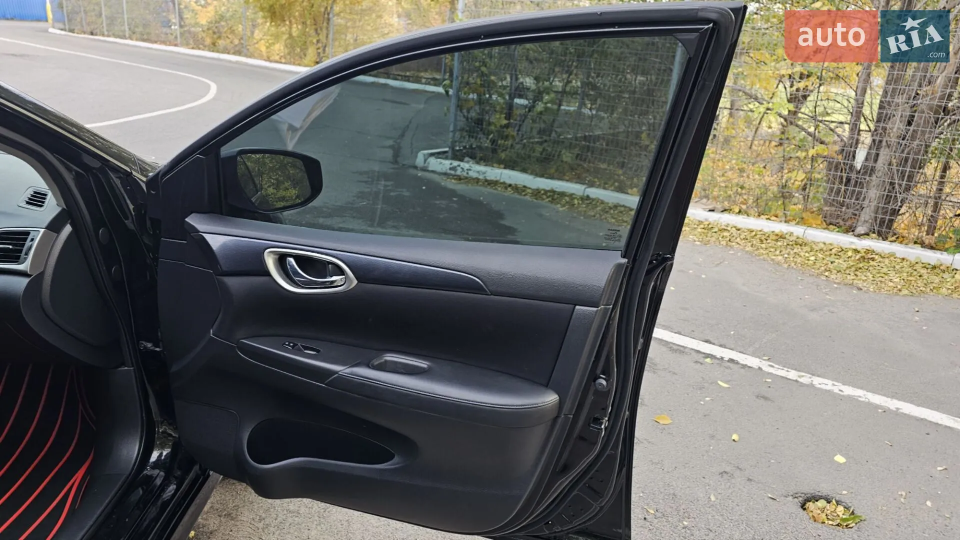 2017 Nissan Sentra - мініатюра 24