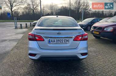 Седан Nissan Sentra 2017 в 