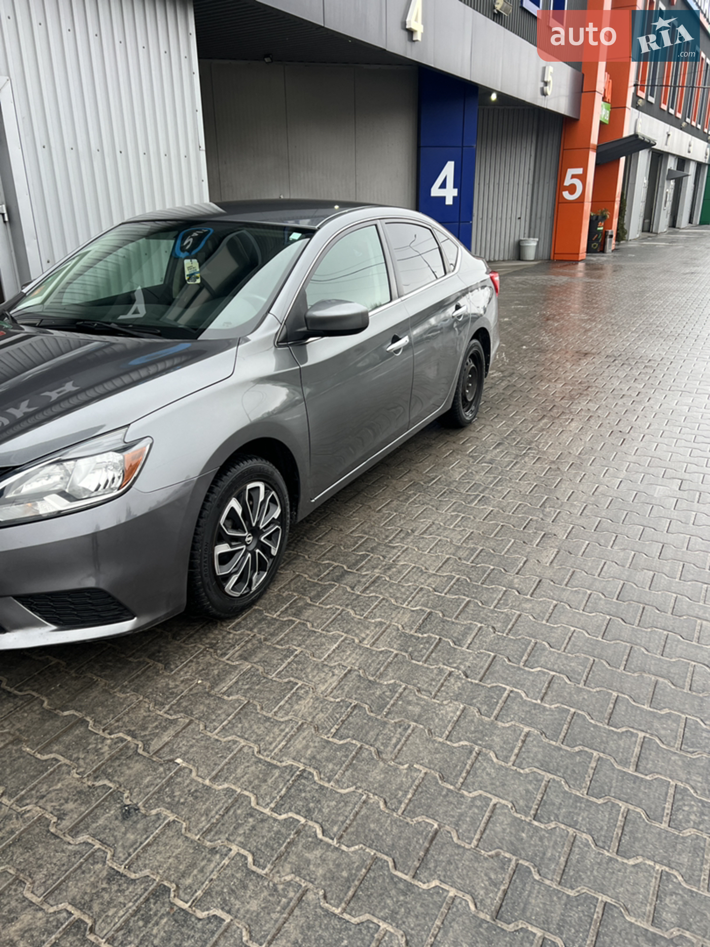 2017 Nissan Sentra - мініатюра 2