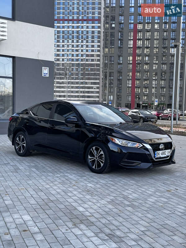 Седан Nissan Sentra 2020 в Киеве