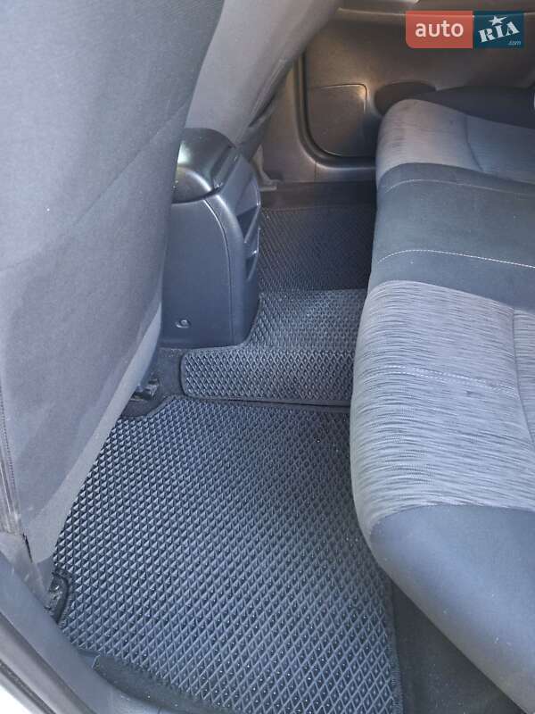 Седан Nissan Sentra 2015 в Новом Ярычеве