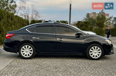 Седан Nissan Sentra 2016 в 