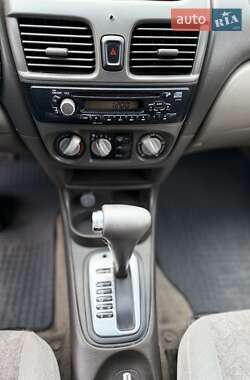 Седан Nissan Sentra 2003 в 