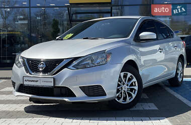 Седан Nissan Sentra 2018 в 