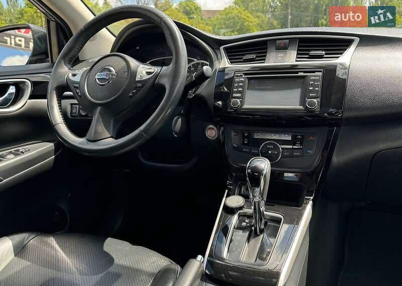 Седан Nissan Sentra 2016 в Кривому Розі
