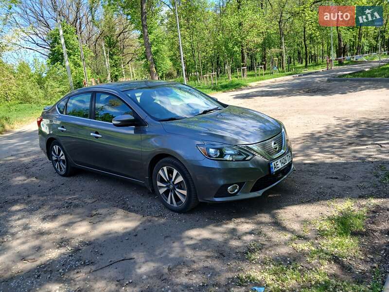 Nissan Sentra 2016
